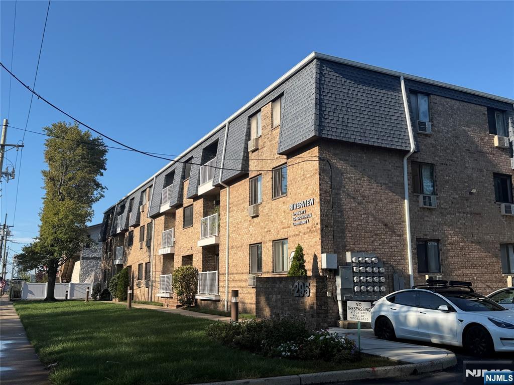 Photo 1 of Condo for sale at 293 307 Main St #2, Belleville, NJ 07109 | MLS# 26033772 | Listing updated on 2026-09-20