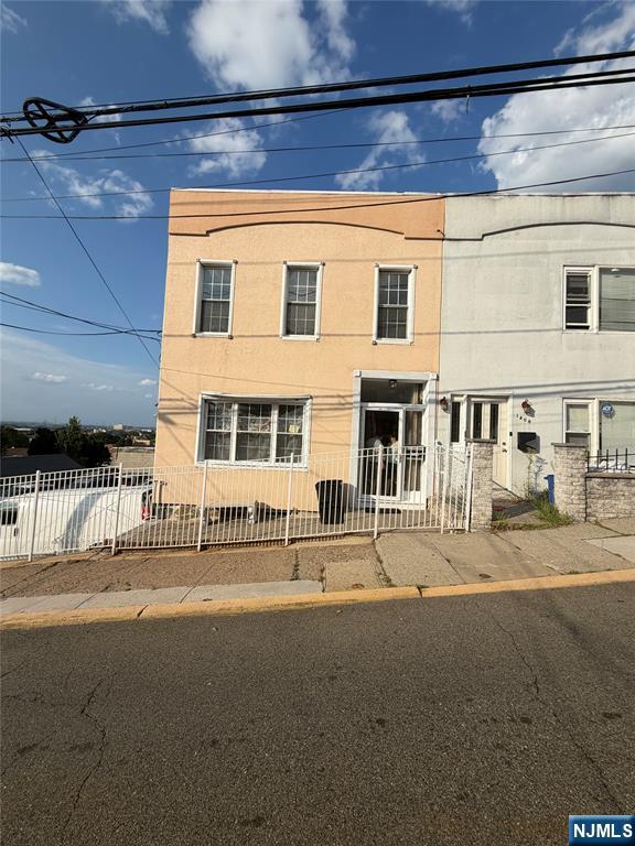 1410 37th Street - Photo 1