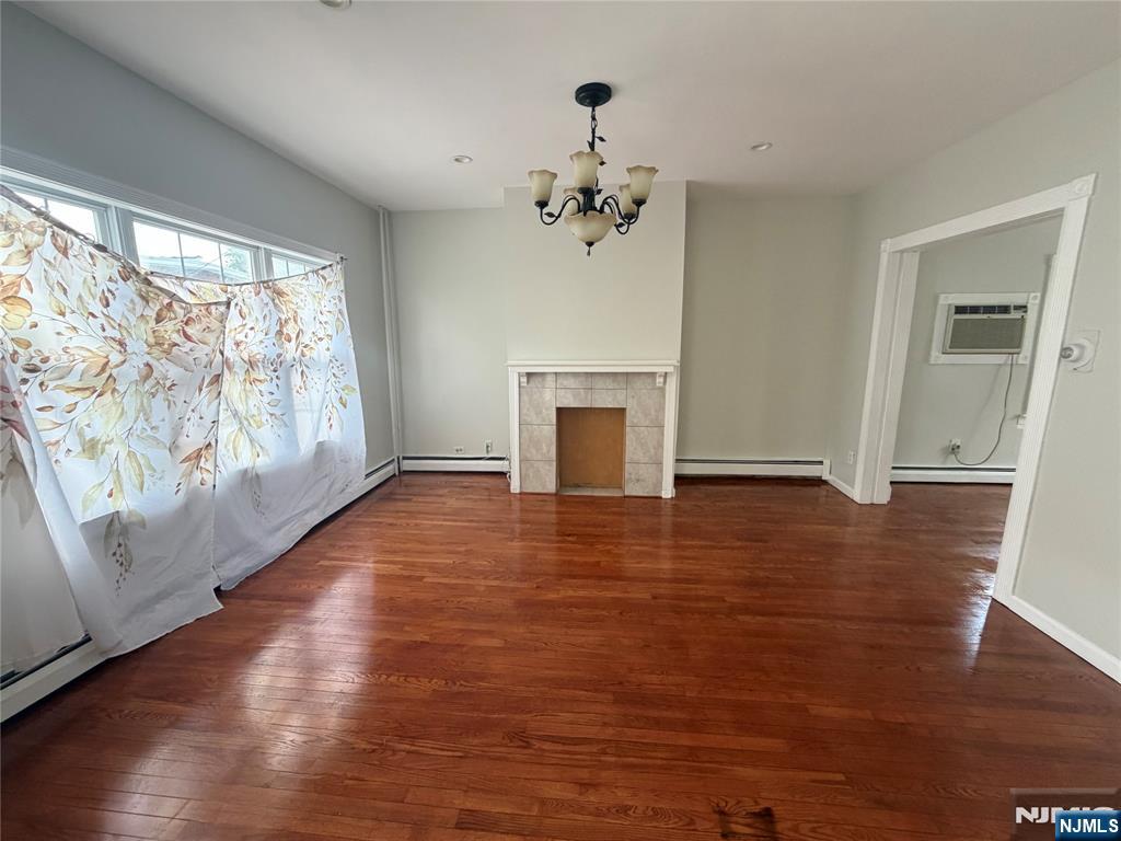 1410 37th Street - Photo 3