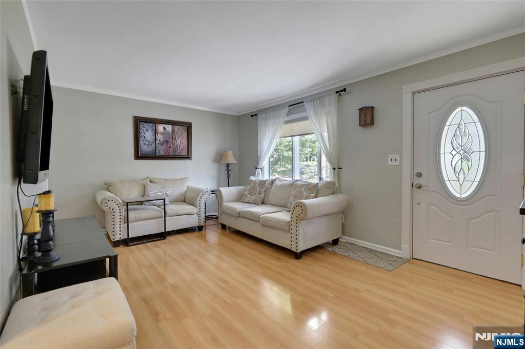 Photo 3 of Single family home for sale at 30 John Pl, Bergenfield, NJ 07621 | MLS# 26033784 | Listing updated on 2026-10-06