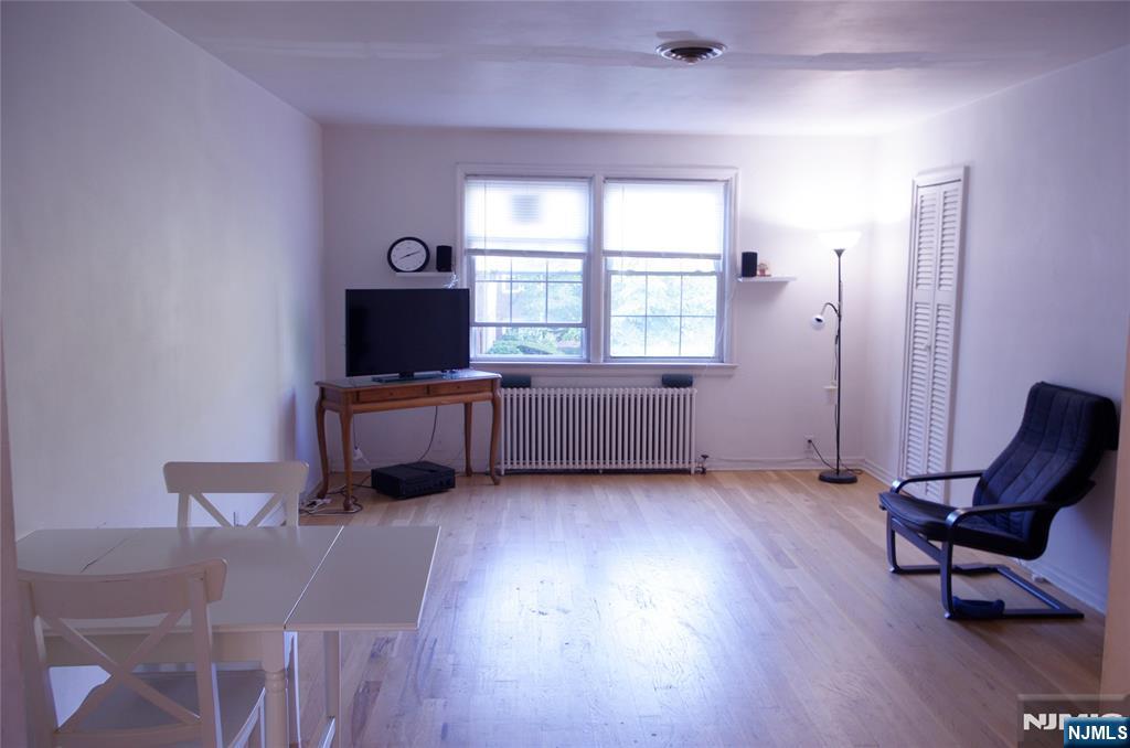 Photo 2 of Condo for sale at 129 River Dr #B, Elmwood Park, NJ 07407 | MLS# 26033794 | Listing updated on 2026-09-14