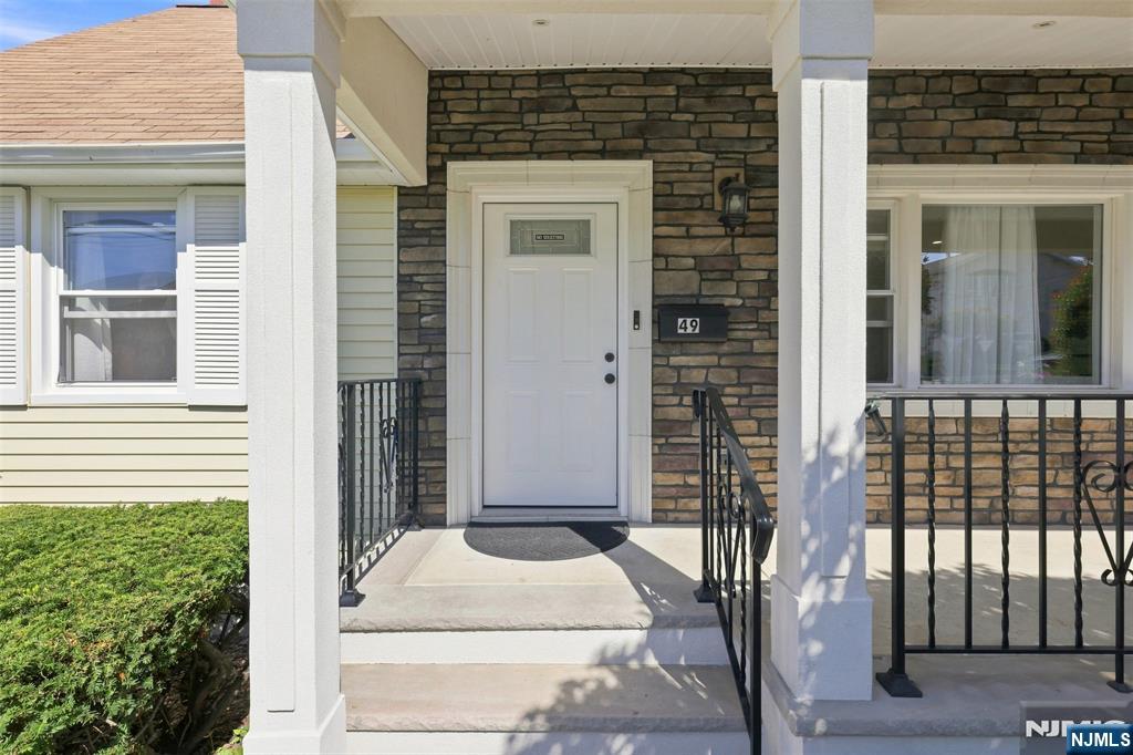 Photo 3 of Single family home for sale at 49 Falmouth Ave, Elmwood Park, NJ 07407 | MLS# 26033800 | Listing updated on 2026-09-19