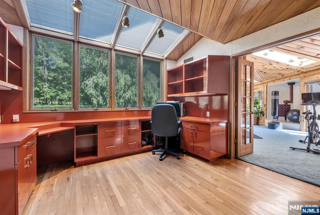 40 Mohegan Trail — photo 19