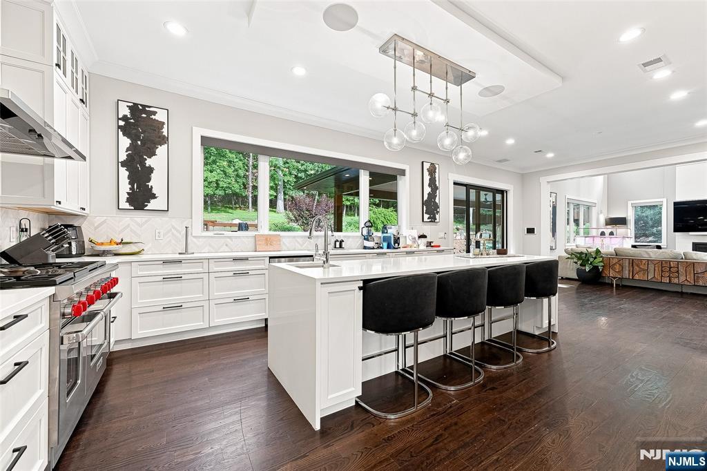 55 Kennedy Drive — photo 14