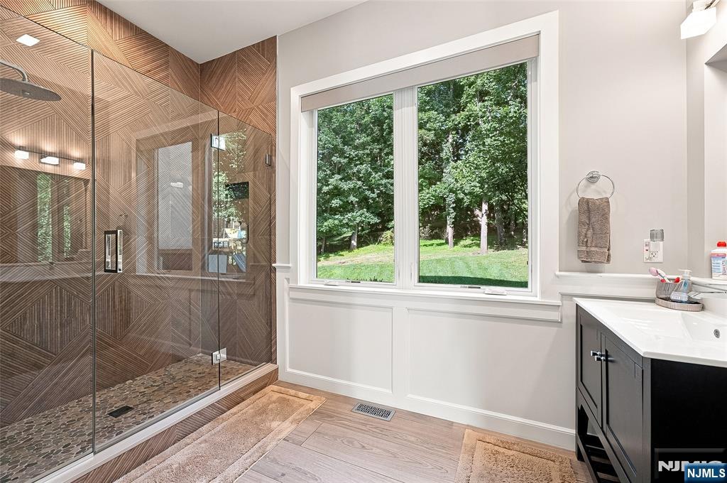 55 Kennedy Drive — photo 20