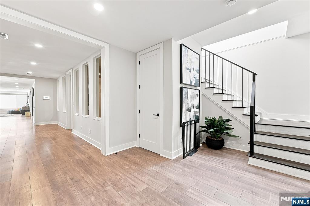 55 Kennedy Drive — photo 31