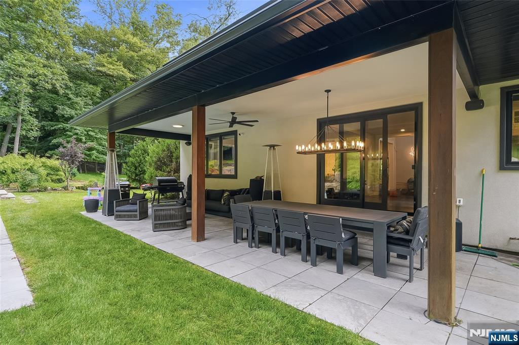 55 Kennedy Drive — photo 43