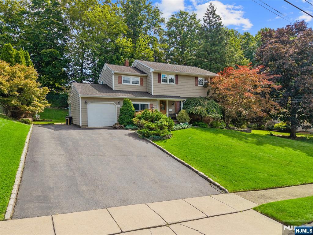 Photo 31 of Single family home for sale at 12 Ryder Rd, Wayne, NJ 07470 | MLS# 26033836 | Listing updated on 2026-09-08