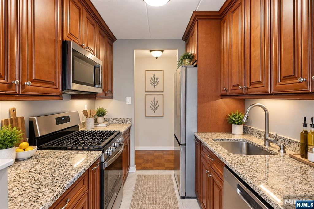 25 Jefferson Street 6D - Photo 5
