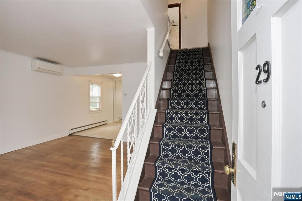 29-31 Linden Street - Photo 4