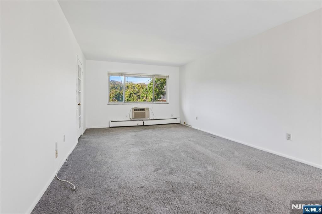Listing Photo 5 - Condo for sale in building located at 1315 Anderson Ave, Fort Lee, NJ 07024 - Unit #26