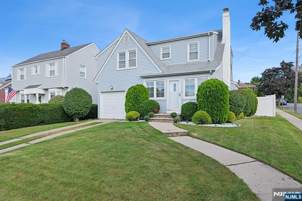 Photo 1 of Sale Pending at 440 Riverview Ave, North Arlington, NJ 07031 | MLS# 26033882 | Listing updated on 2026-09-18