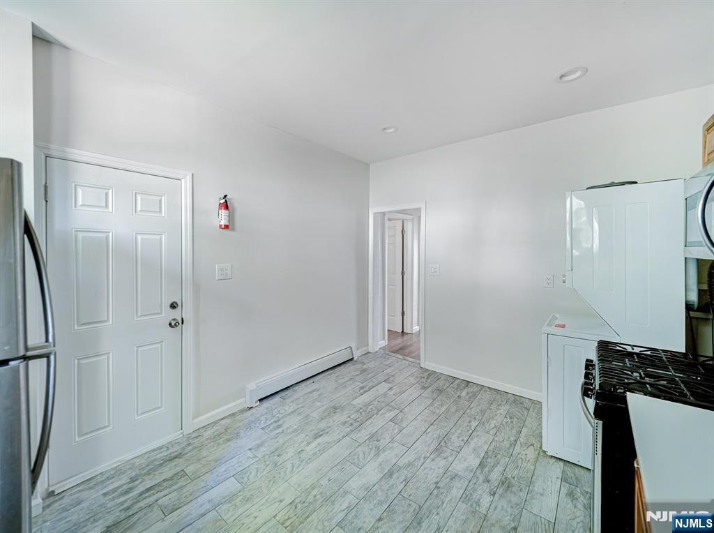 193 Clerk Street - Photo 3