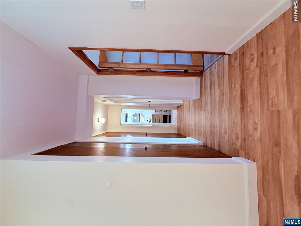 515 Anderson 5G - Photo 2
