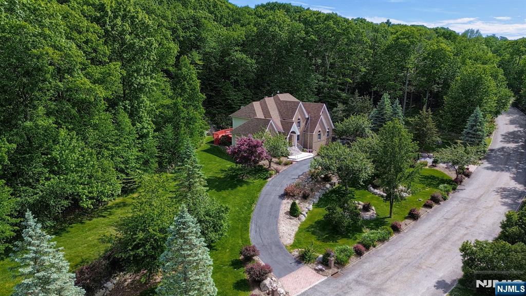 26 Stonehedge Drive - Photo 1