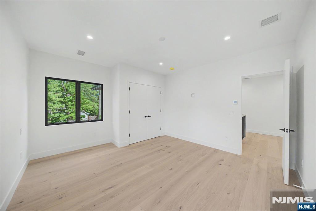 66 Jefferson Avenue — photo 23
