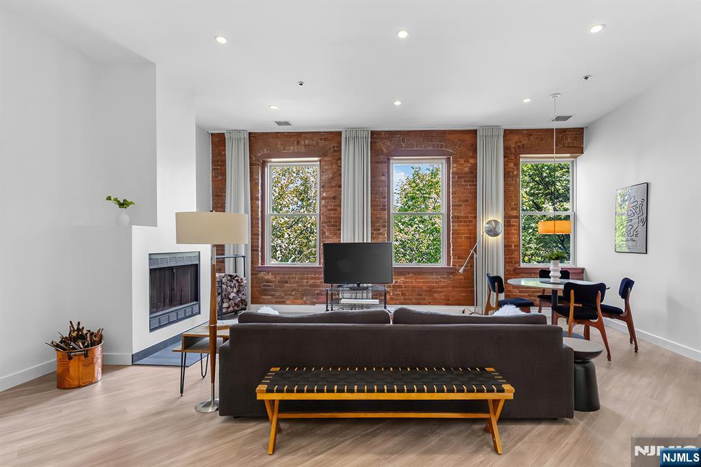 Photo 2 of Condo for sale at 260 Main St #313, Little Falls, NJ 07424 | MLS# 26033922 | Listing updated on 2026-09-24