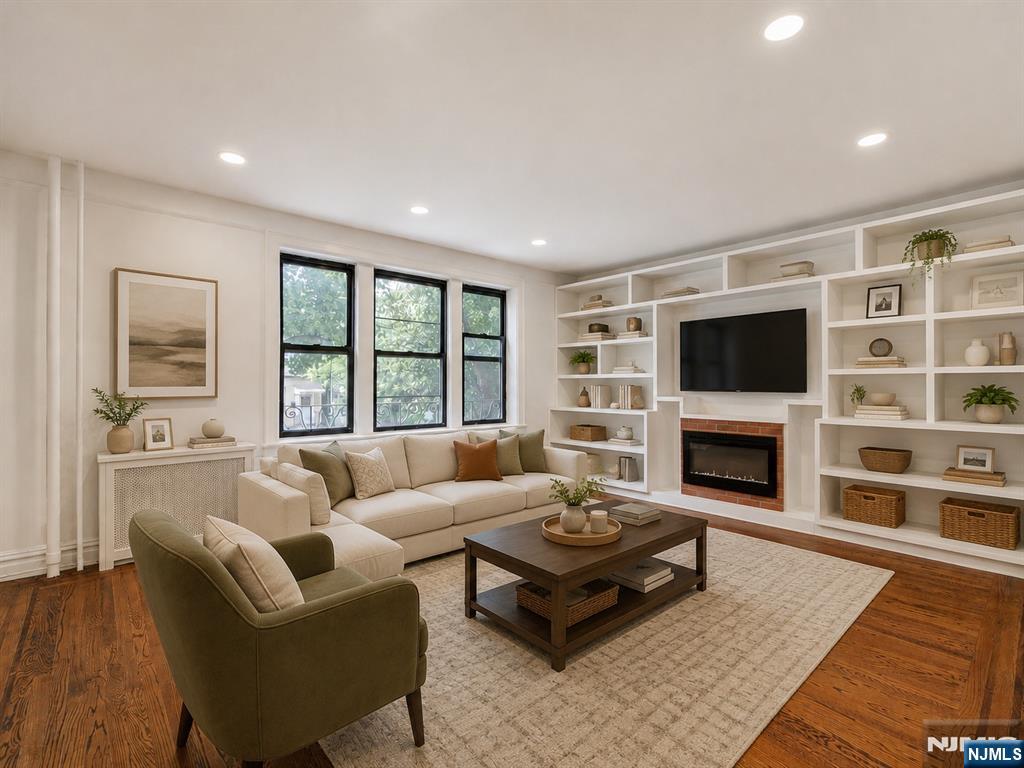260 Harrison Avenue 104 - Photo 1