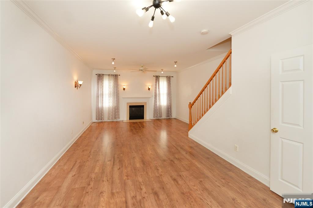 215 Stratford Drive - Photo 2