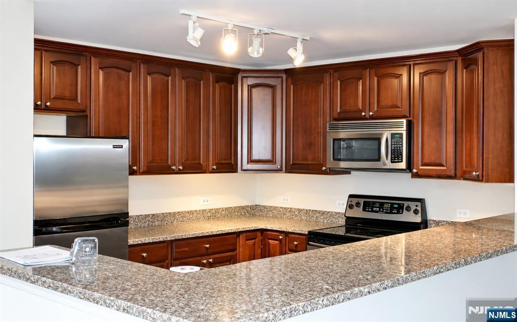 6202 City Place - Photo 3