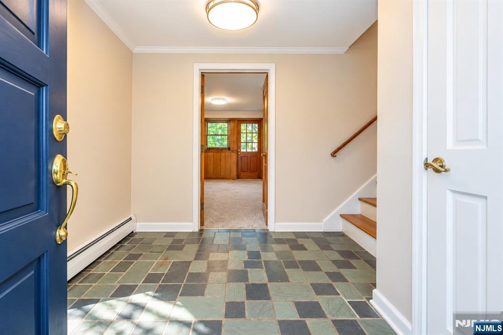 175 Riverdale Street - Photo 5