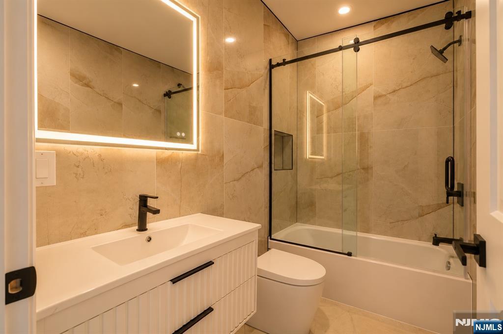 15 Edison Street - Photo 4
