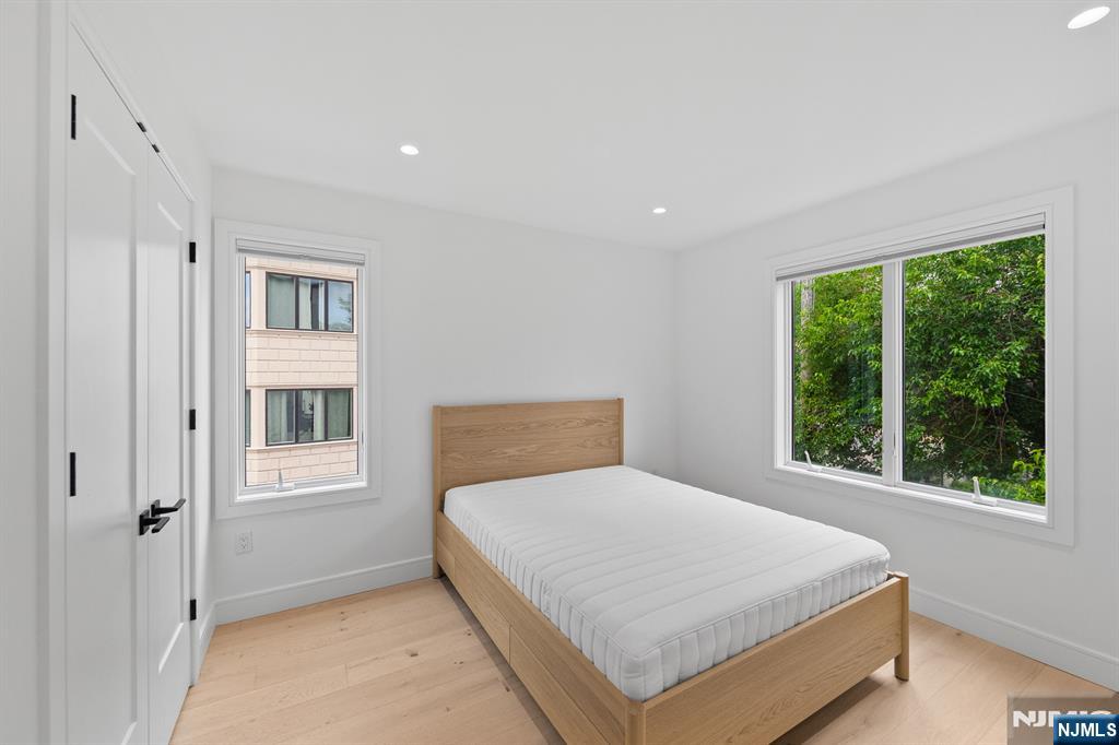 13 Lasher Lane — photo 34