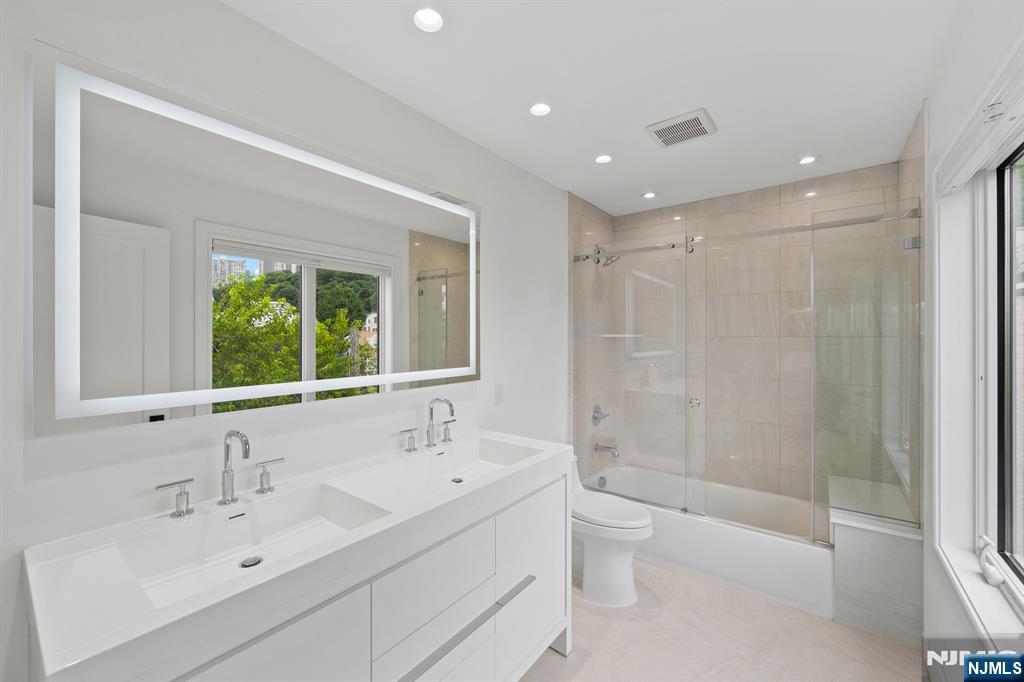 13 Lasher Lane — photo 39