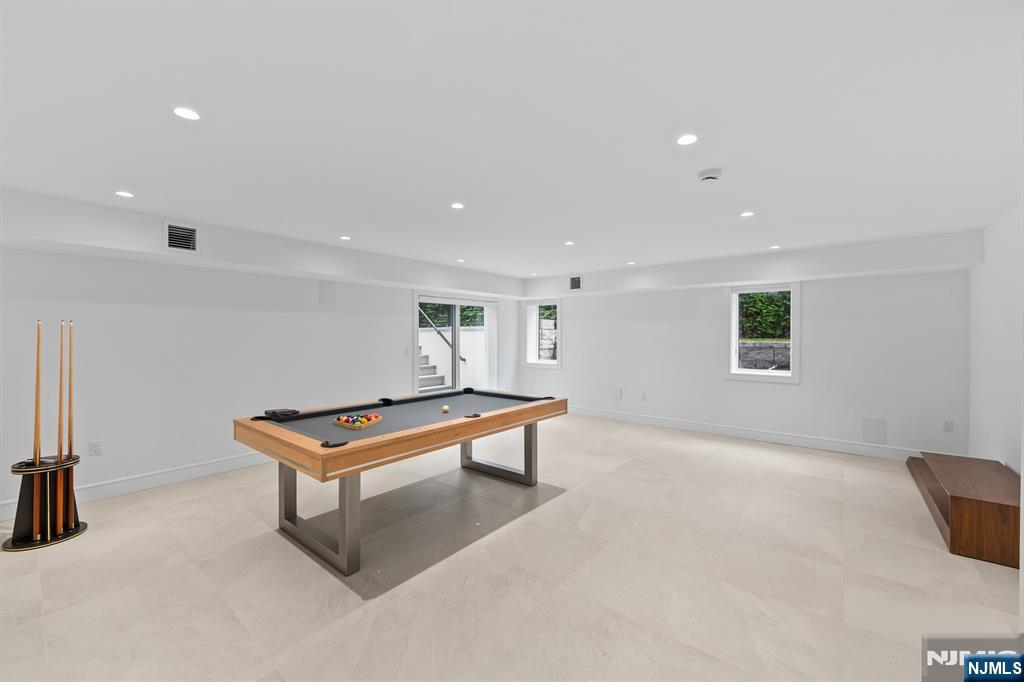 13 Lasher Lane — photo 44