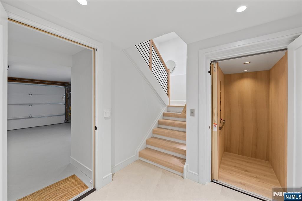 13 Lasher Lane — photo 47