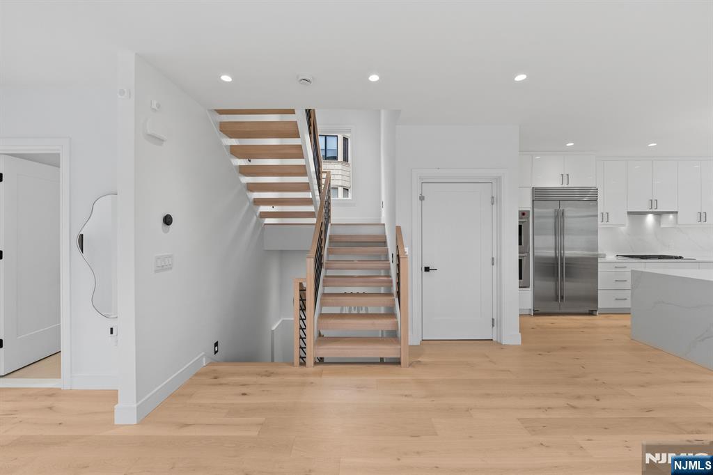 13 Lasher Lane — photo 9