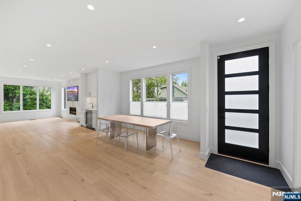 13 Lasher Lane — photo 10