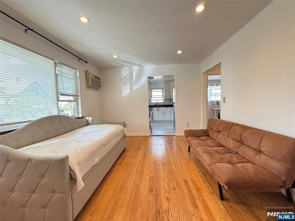 405 8th Street 2L - Photo 3