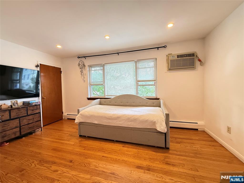 405 8th Street 2L - Photo 5