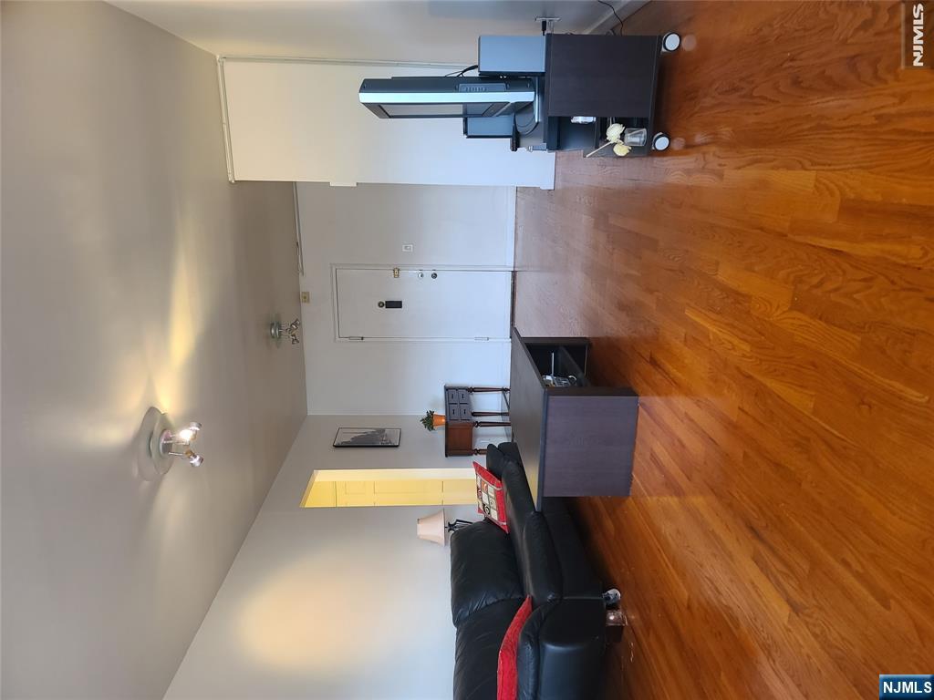 Photo 3 of Condo for sale at 2200 Center Ave #E6, Fort Lee, NJ 07024 | MLS# 26033986 | Listing updated on 2026-09-17