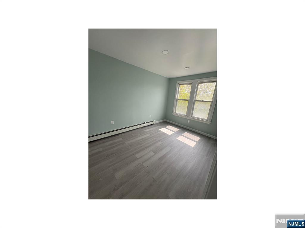93 Highland Street 3 - Photo 5