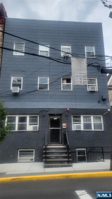 552 38th Street 2 - Photo 1