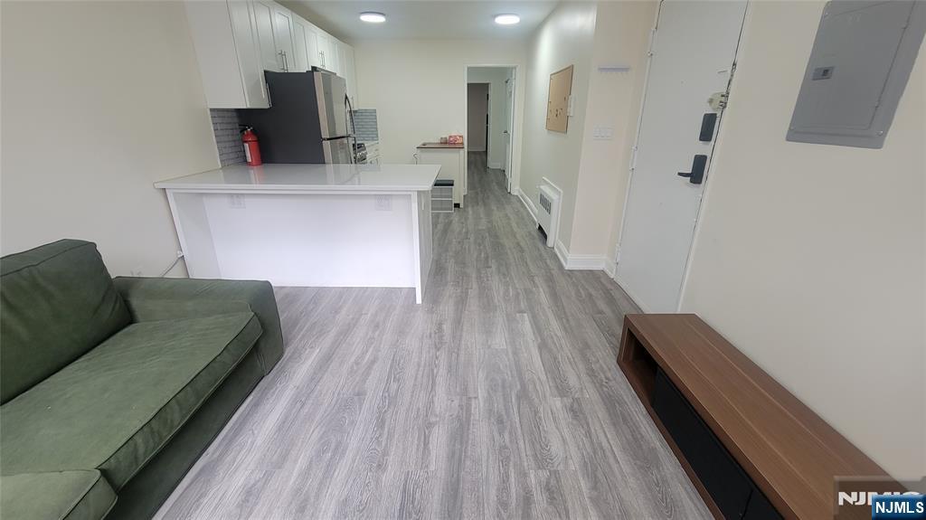 552 38th Street 2 - Photo 3