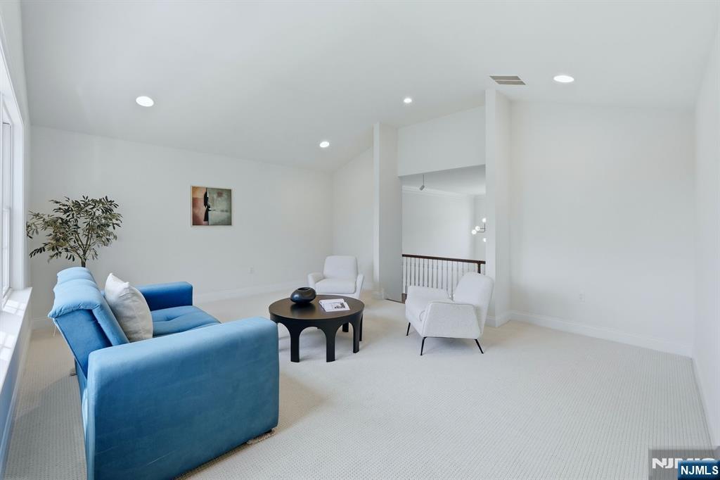 73 Woodmere Road — photo 30