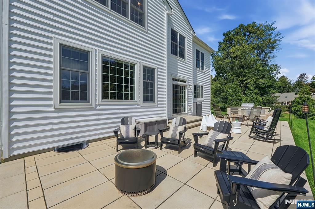 73 Woodmere Road — photo 47