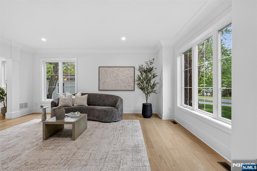 22 Northwood Avenue — photo 14