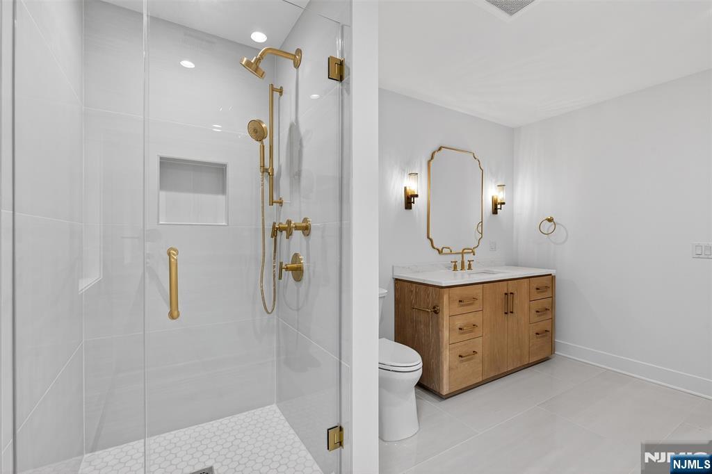 22 Northwood Avenue — photo 26
