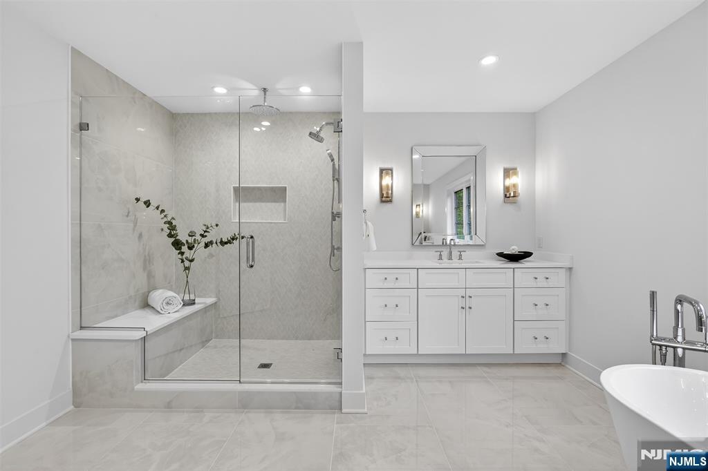 22 Northwood Avenue — photo 36