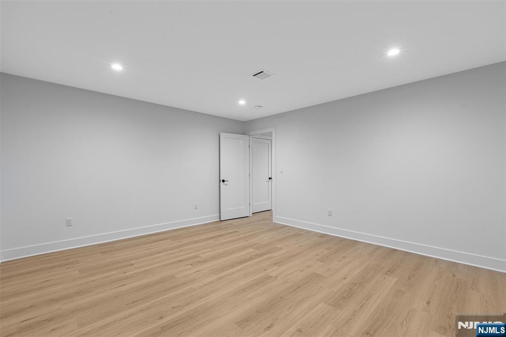 22 Northwood Avenue — photo 40