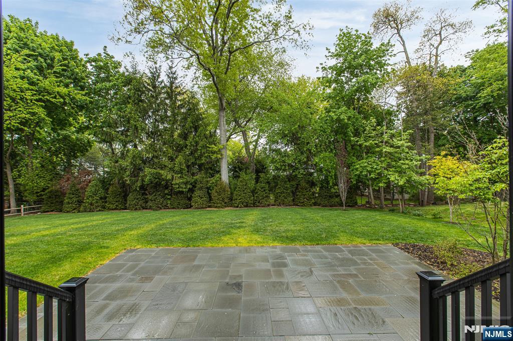 22 Northwood Avenue — photo 46