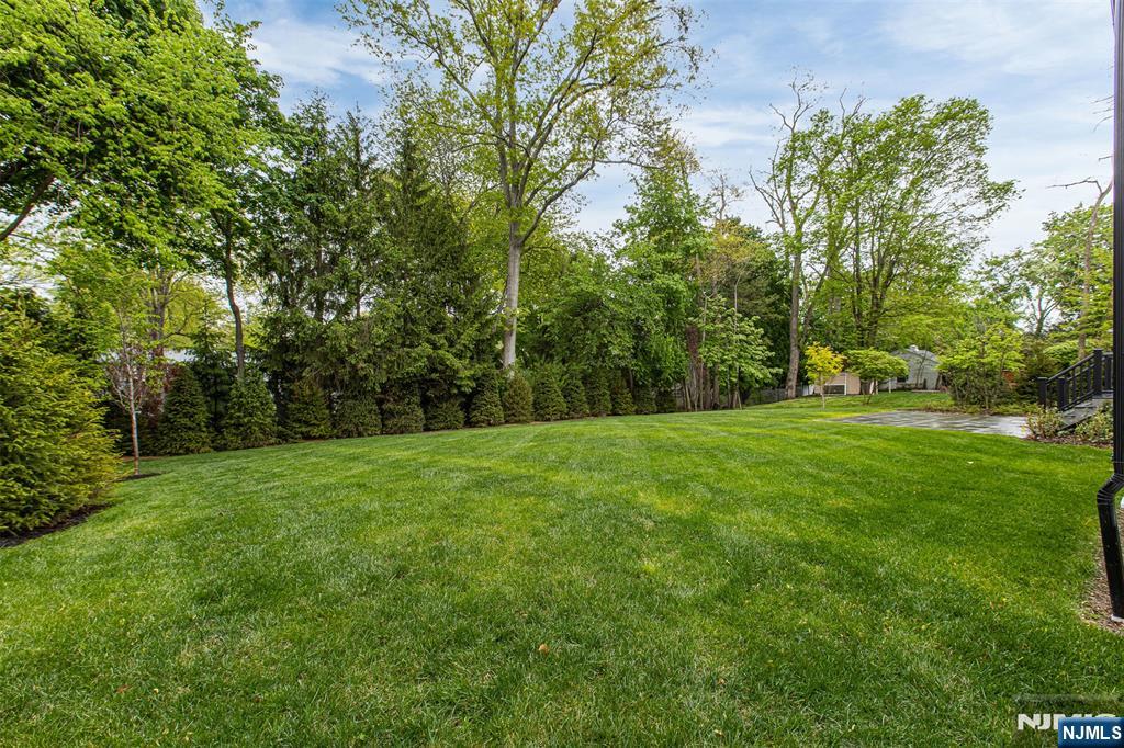 22 Northwood Avenue — photo 47