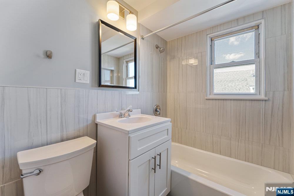 301 High Street 1 - Photo 5