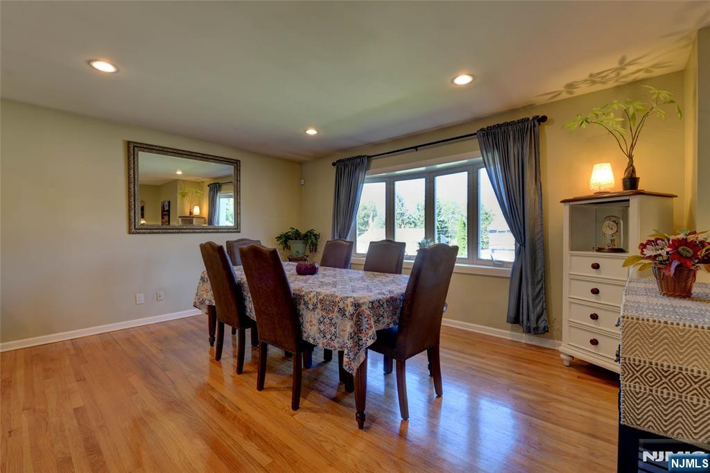 Photo 3 of Single family home for sale at 5 Butler Pl, Butler Borough, NJ 07405 | MLS# 26034021 | Listing updated on 2026-10-07