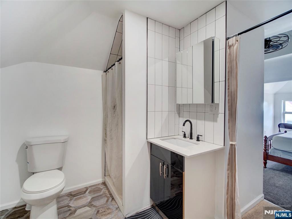 139-141 Richelieu Terrace - Photo 1