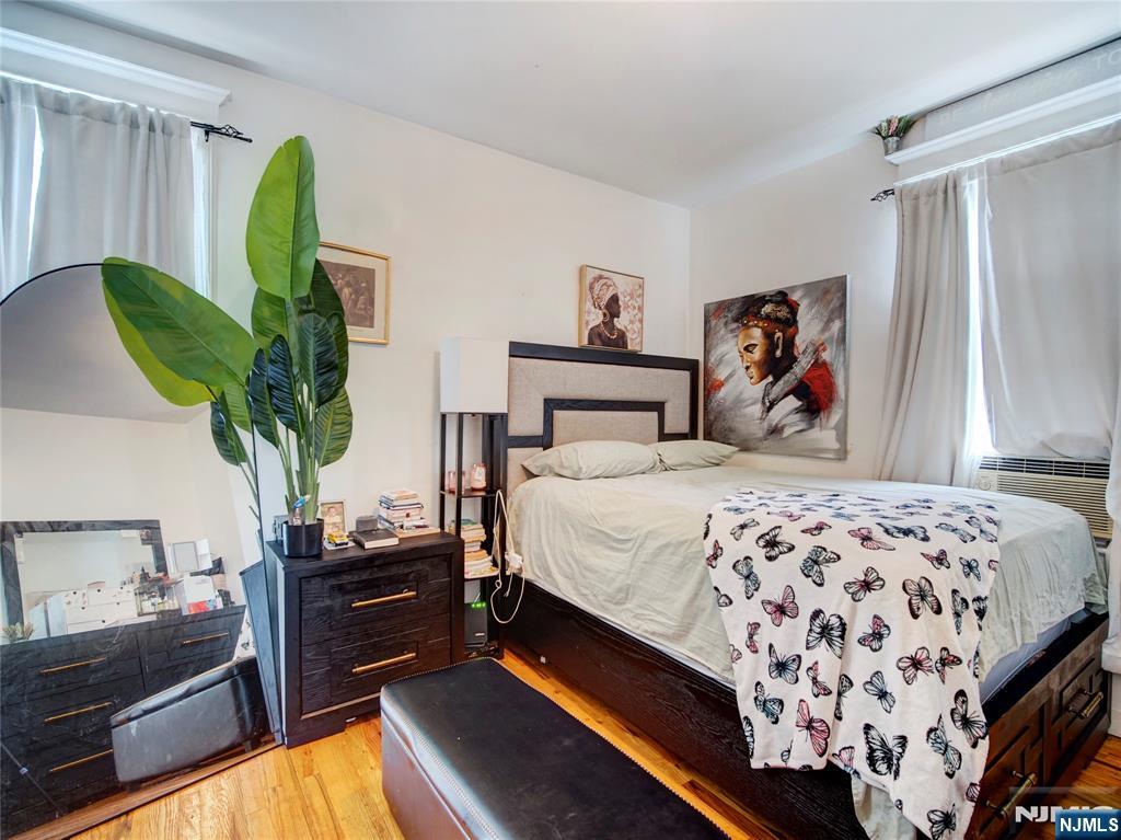Photo 3 of Single family home for sale at 139-141 Richelieu Ter, Newark, NJ 07106 | MLS# 26034022 | Listing updated on 2026-09-14